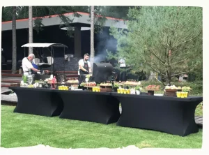 Выездное обслуживание мероприятий любой сложности: как превратитьтие в незабываемый опыт